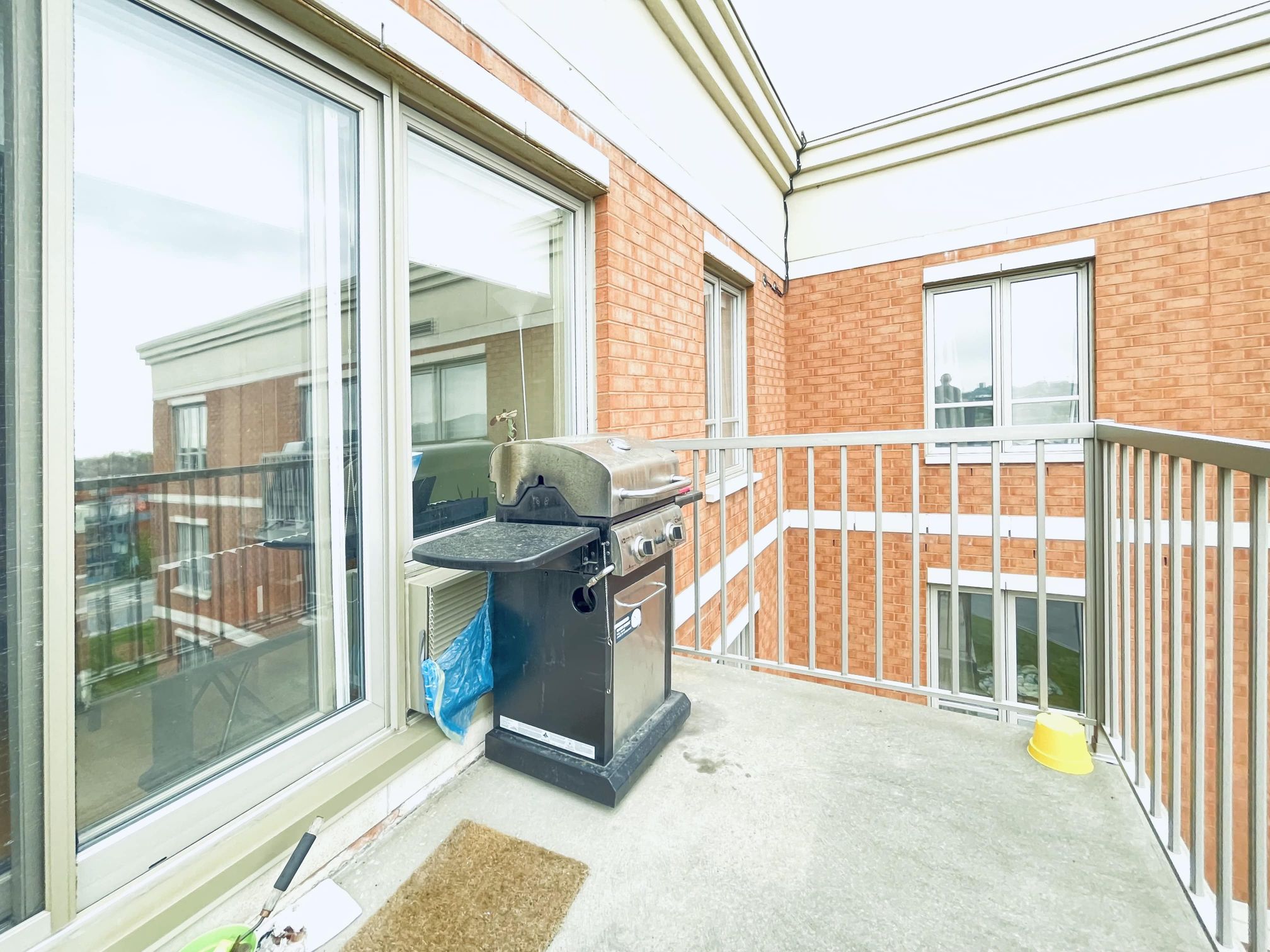 2 BR condo for sale in Ville St-Laurent