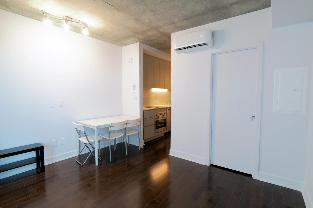 Condo for rent downtown Montreal