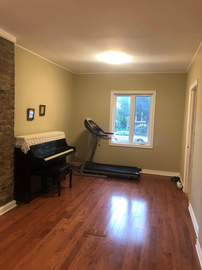 Beautiful semi-detached cottage in NDG for Sale