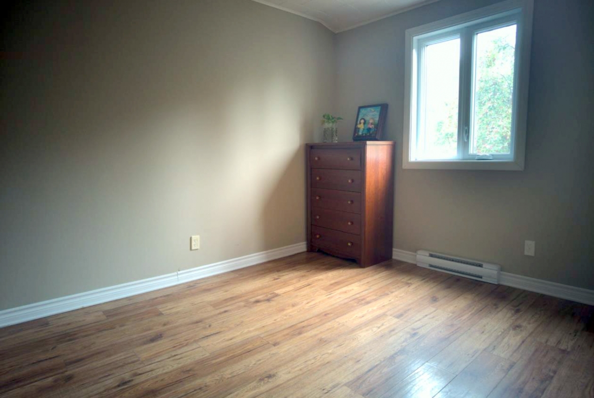 Beautiful semi-detached cottage in NDG for Sale