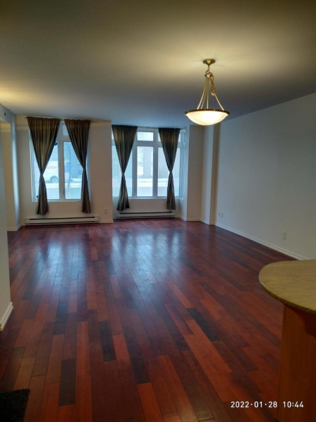 Downtown Montreal Condo for sale