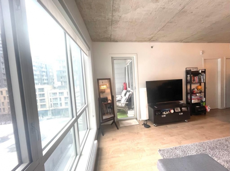 1BR condo for sale at La Catherine Downtown Montreal