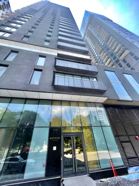 Condo for rent in Estwest Downtown Montreal