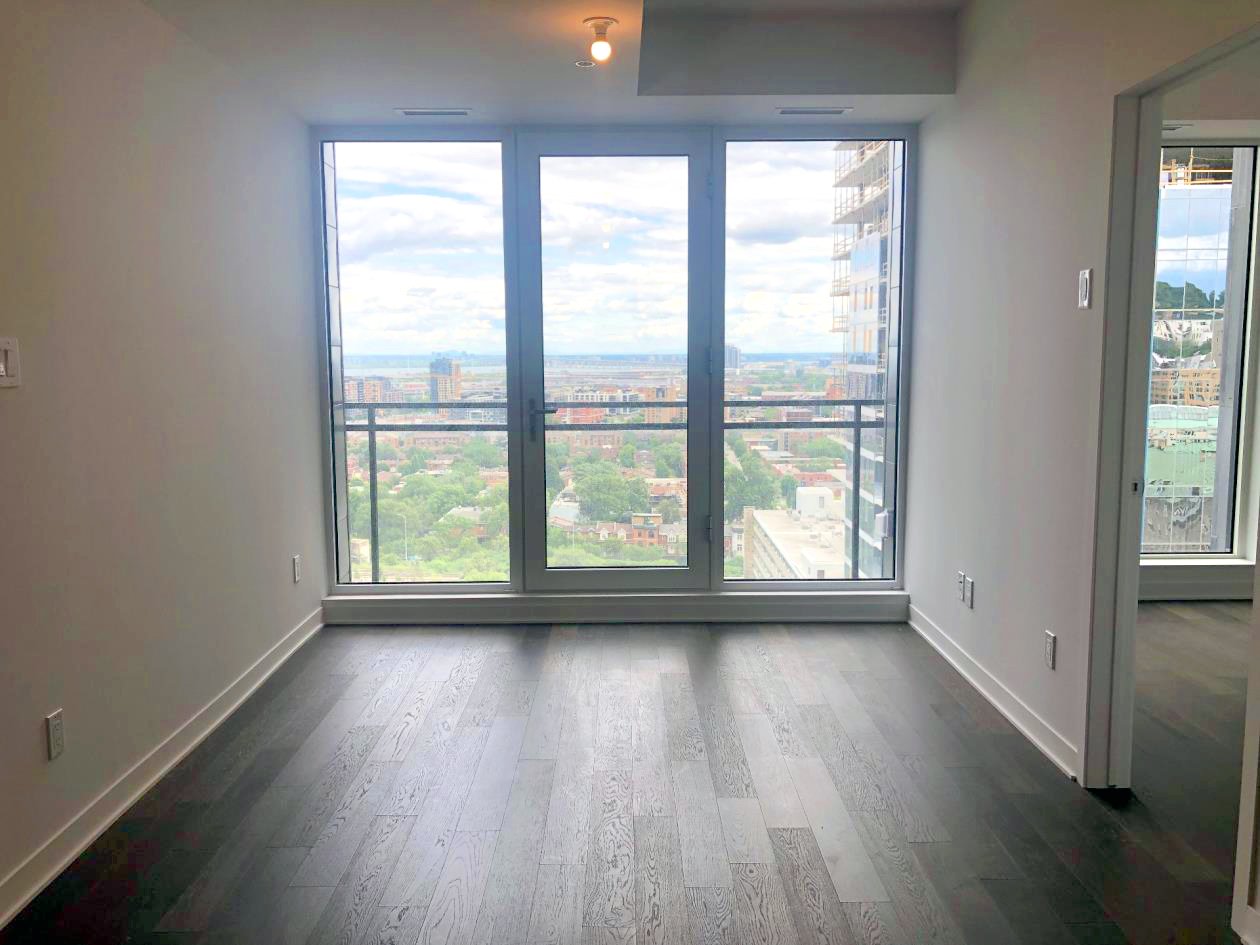 Enticy Condo for rent downtown Montreal