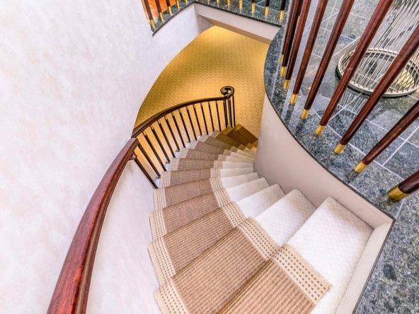 house-for-sale-175-croissant-netherwood-hampstead-staircase-02