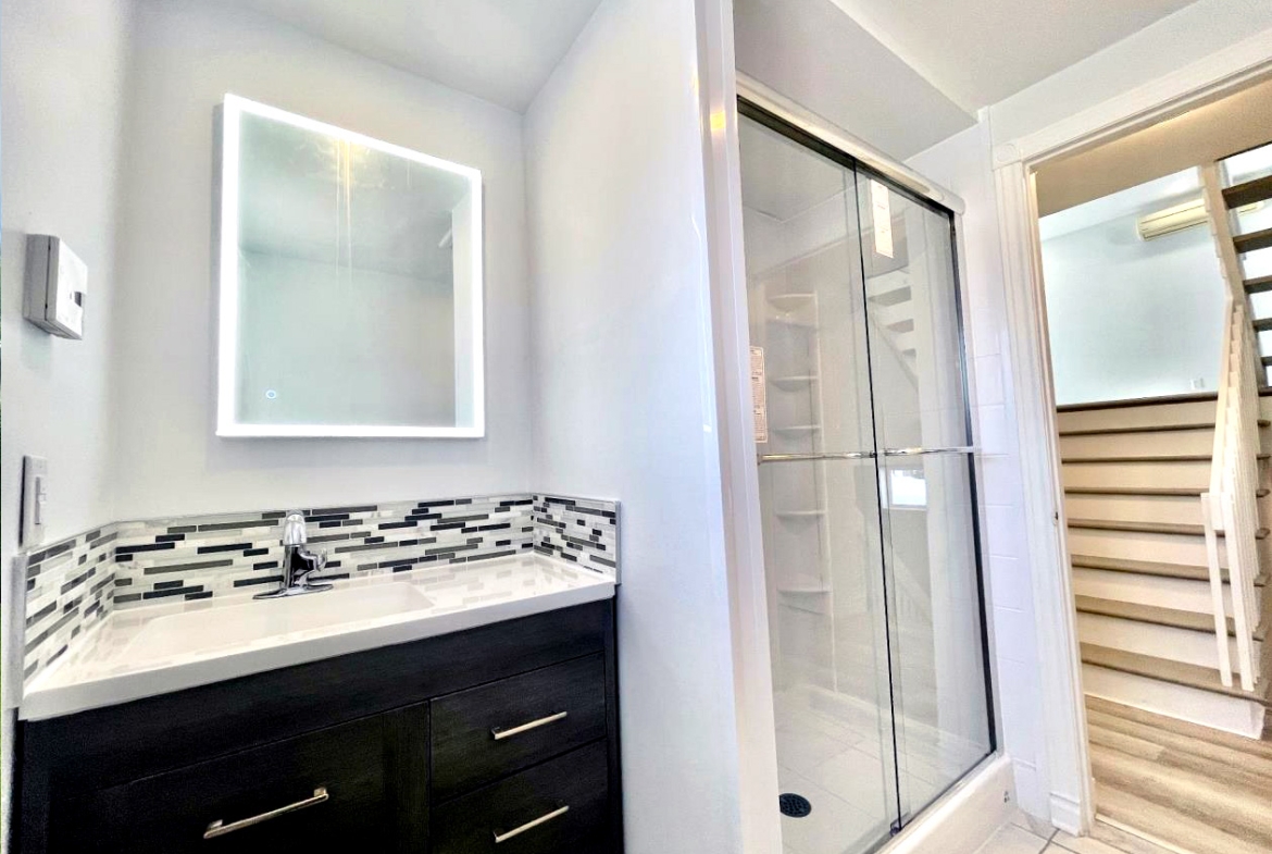 House for rent in Brossard