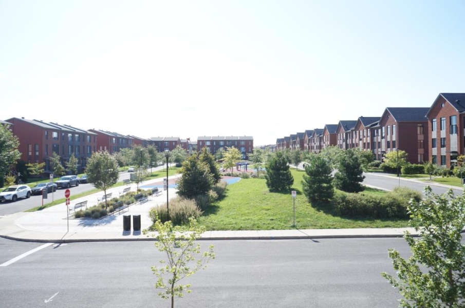 Condo for rent At Bois- Franc, Ville Saint-Laurent