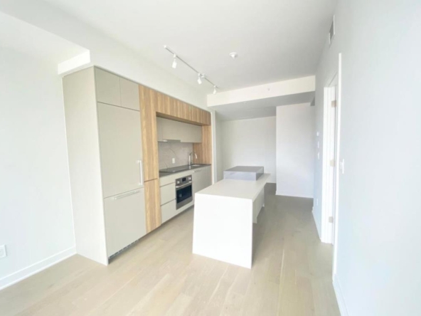 Condo for rent in downtown Montreal