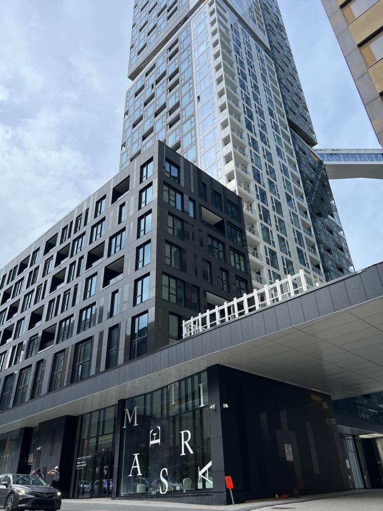 brand-new condo in downtown Montreal for rent