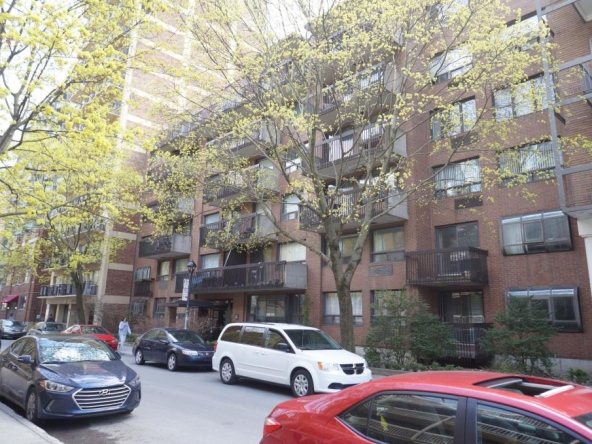 Condo for sale in downtown Montreal