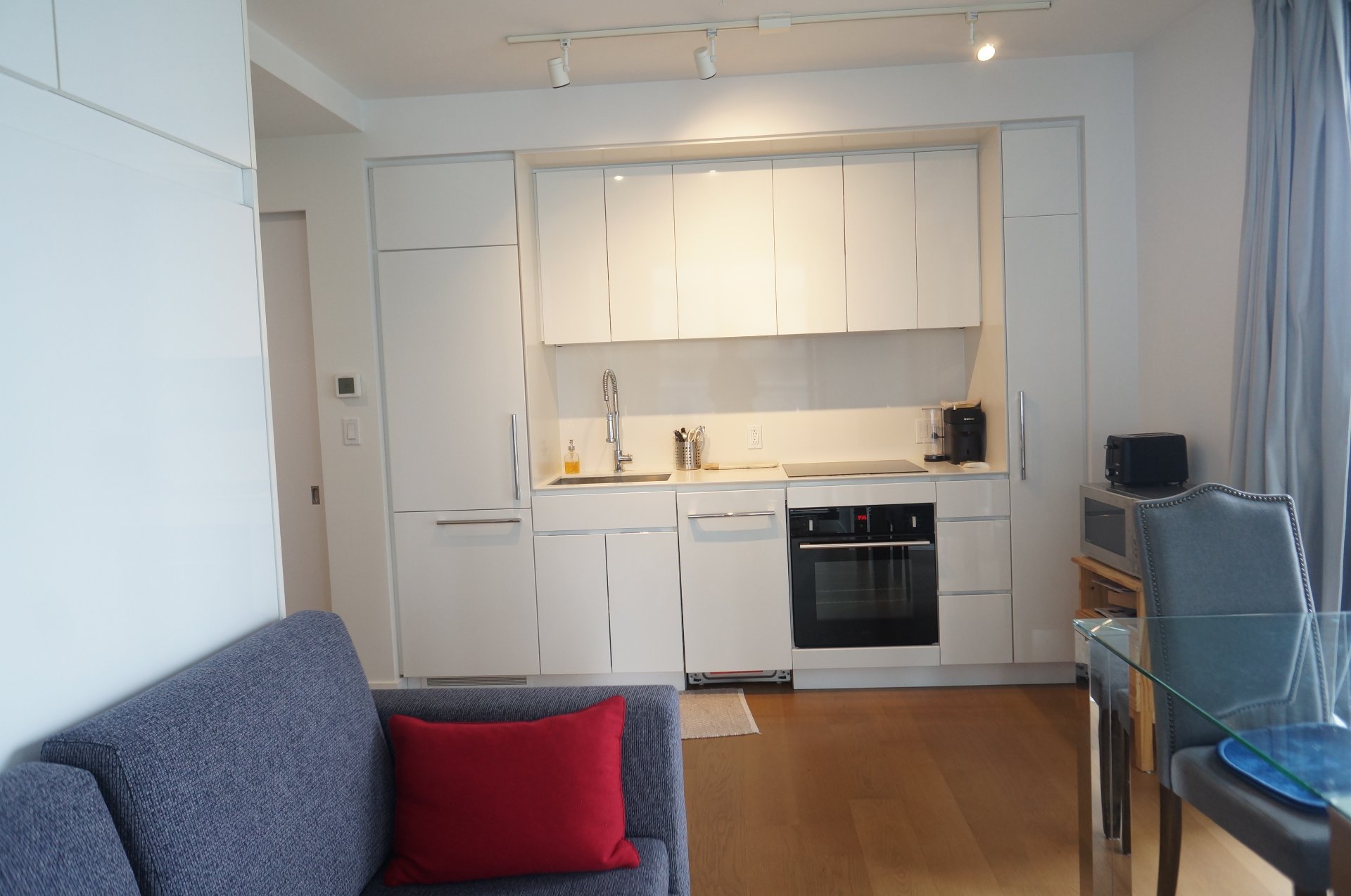 1288-1104-avenue-des-canadiens-de-montreal-04 Studio condo for sale in Montreal