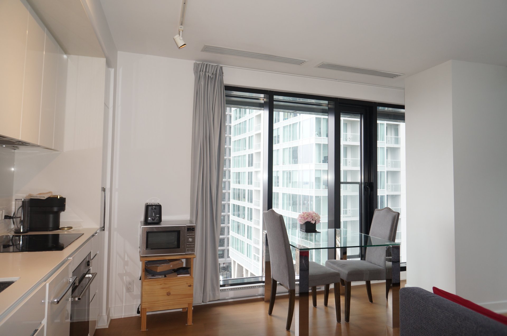 1288-1104-avenue-des-canadiens-de-montreal-10 Studio condo for sale in Montreal