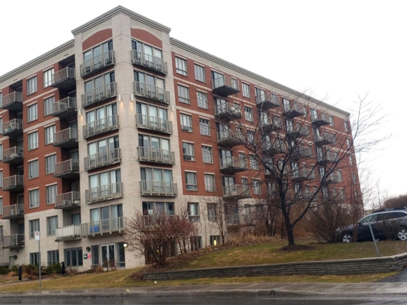 Condo for sale in ville saint laurent