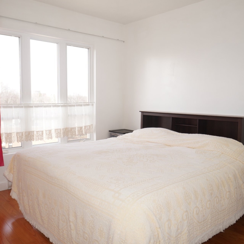 1650-603-rue-st-louis-montreal-ville-saint-laurent
