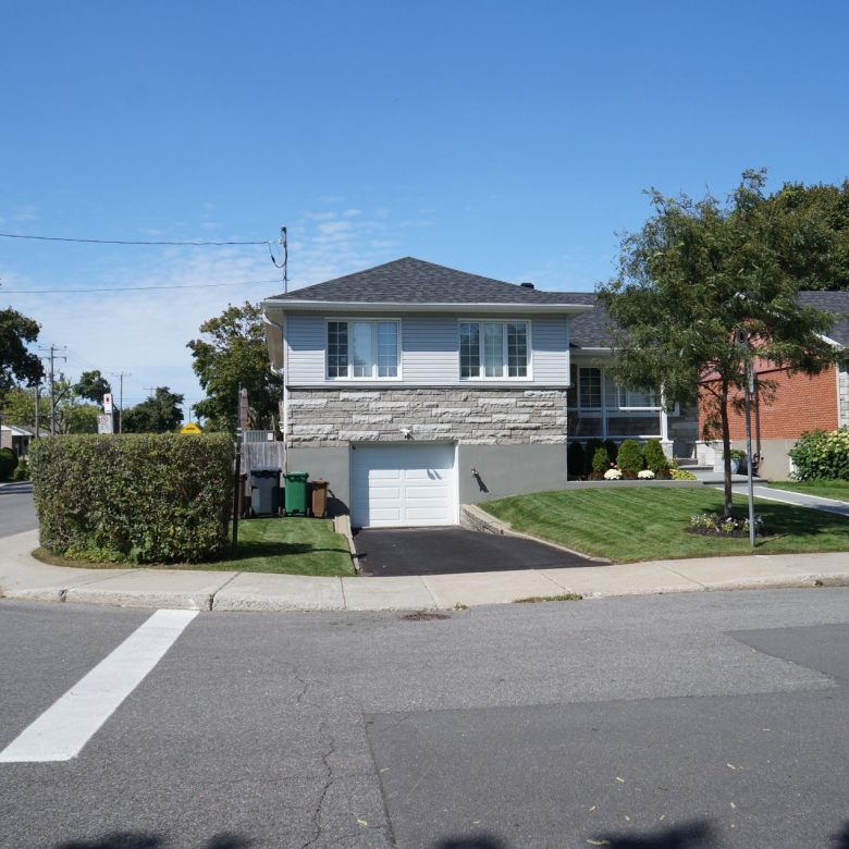 Maison a vendre a ville st-laurent