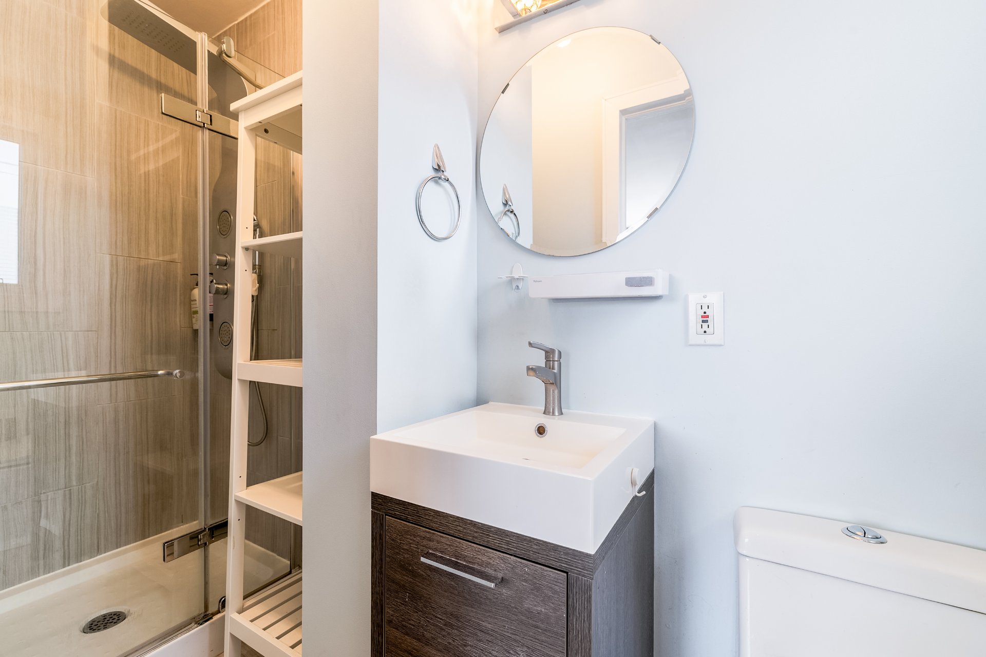 2495-rue-valade-montreal-ville-saint-laurent-15 Maison a vendre a ville st-laurent