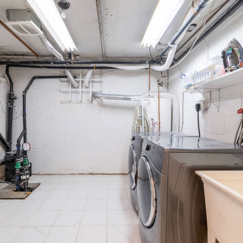 Maison a vendre a ville st-laurent