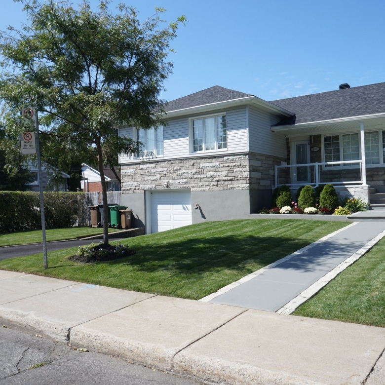 2495 Rue Valade, Montréal, Arrondissement Saint-Laurent Ouest House for Sale