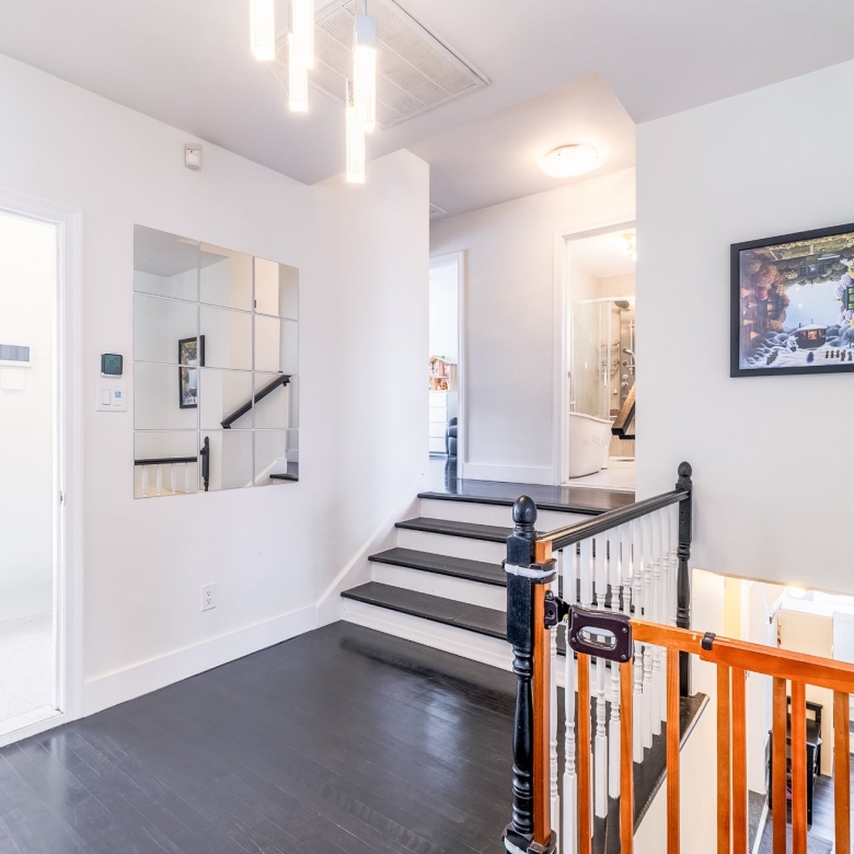 Maison a vendre a ville st-laurent